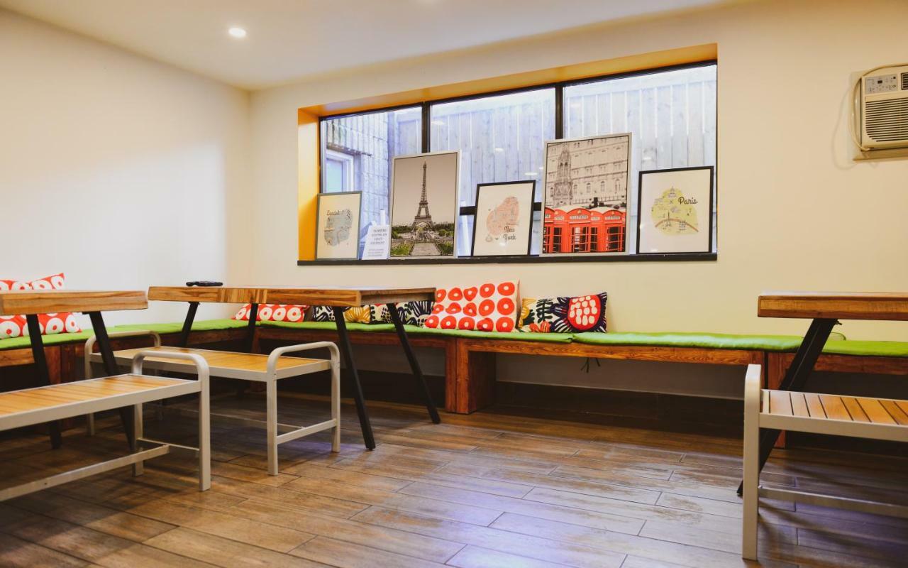 הוסטל טורונטו Kensington College Backpackers מראה חיצוני תמונה